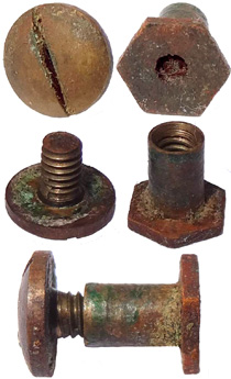 Bouton dévissable en deux parties.