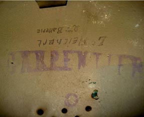 Carpentier à Cusset, police 2.