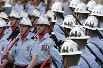 Casque Adrian modèle 26 pompiers. Casque Adrian modèle 26 pompiers.