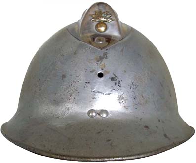 Modèle avec cimier type 33.