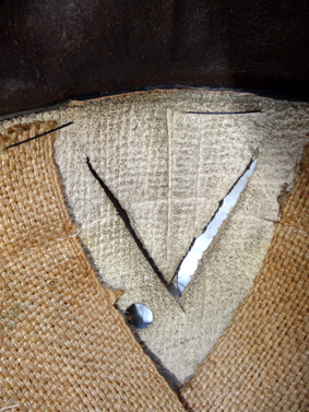 Volet d'accès aux agrafes de l'attribut. Volet d'accès aux agrafes de l'attribut.