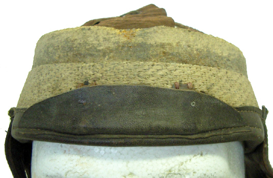 Languette de protection avant.