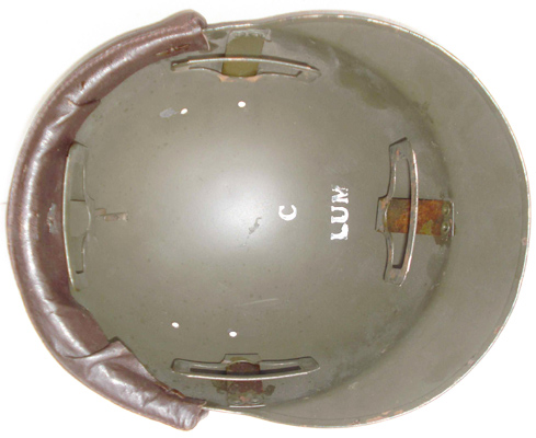 Vue de dessous, coiffe déposée.