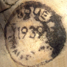 Coiffe fabriquée en 1939 par Ets COUET à Levallois Perret.