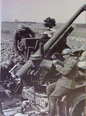 Casque modèle 36. Casque modèle 36.