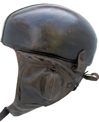 Casque Zinszner Airaille type 11. Casque Zinszner Airaille type 11.