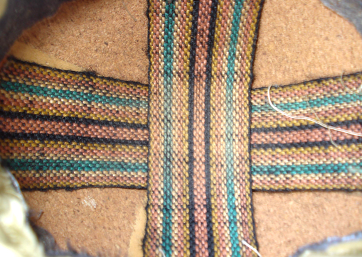 Bandes de toile amortissantes.