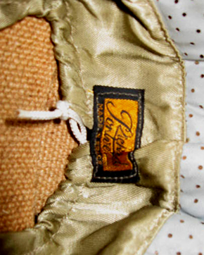 Variante en toile beige uni.