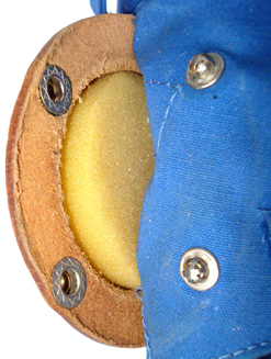 Coque d'écouteur ouverte.