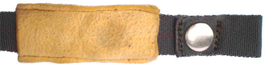 Vue de dessus, manchon et tirette à pression.