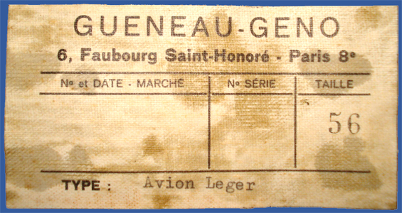 Etiquette fabricant, malheureusement non datée. Etiquette fabricant, malheureusement non datée.