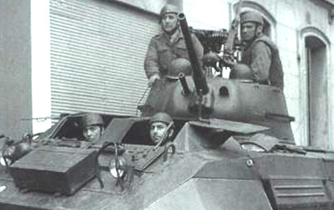 Modèle 51 tankiste 1er et 2ème type. Modèle 51 tankiste 1er et 2ème type.