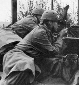 Modèle 51 tankiste 1er et 2ème type. Modèle 51 tankiste 1er et 2ème type.