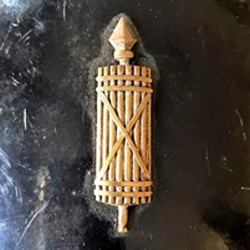 Cameroun, faisceau en laiton de la police camerounaise. Cameroun, faisceau en laiton de la police camerounaise.