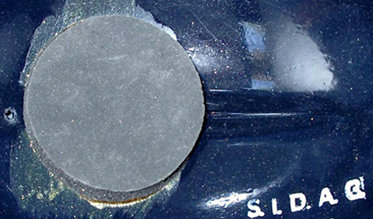 Intérieur de la crête et tampon amortisseur. Intérieur de la crête et tampon amortisseur.