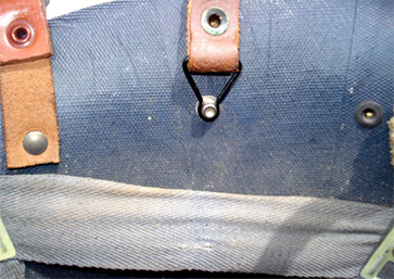 Côté gauche. Côté gauche.