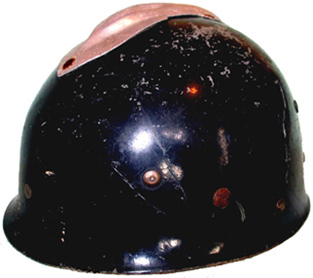 Casque Mle 1953 de la police marocaine. Casque Mle 1953 de la police marocaine.