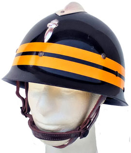 C.R.S, bandes jaunes appliquées en usine. C.R.S, bandes jaunes appliquées en usine.