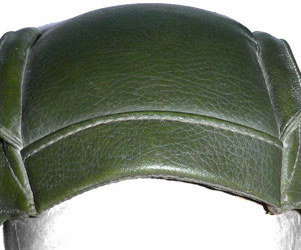 Ebauche sans œillets frontaux.