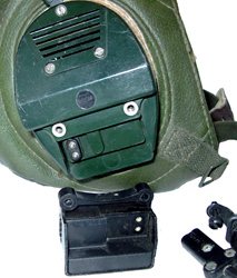 Plots de contact des écouteurs.