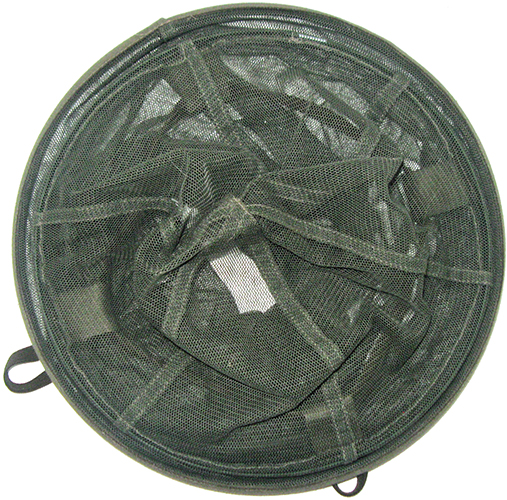 Couvre-casque moustiquaire - vue à plat extérieur. Couvre-casque moustiquaire - vue à plat extérieur.