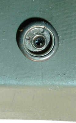 Pression femelle (rivet mécanique). Pression femelle (rivet mécanique).
