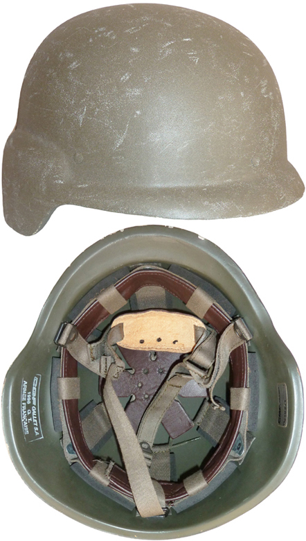 Casque composite TTA. Casque composite TTA.