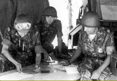 M964 Portugais. M964 Portugais.