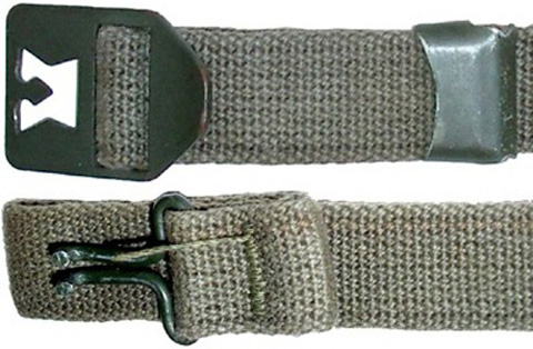 Après 1962: Parties métalliques vernies vert armée.