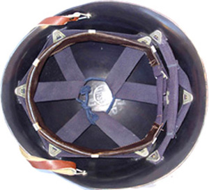 De 1953 à 1960, sous-casque bleu.