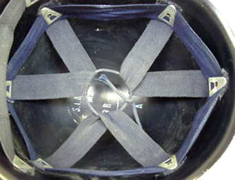 Support de coiffe bleu.