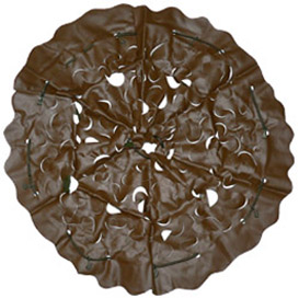 Festonnage léger, face marron.