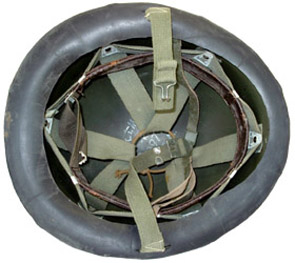 La chambre à air solidarise le sous-casque.