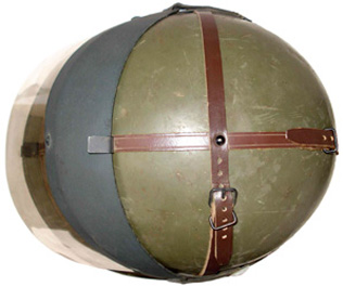 Visière pour servant de lance-flamme.