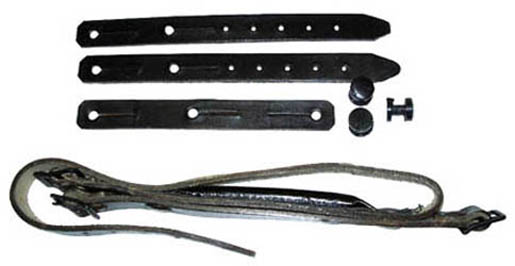 Jugulaire complète, état neuf de stock. Jugulaire complète, état neuf de stock.