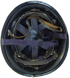 Bombe Mle 51 avec sous-casque type 2. Bombe Mle 51 avec sous-casque type 2.