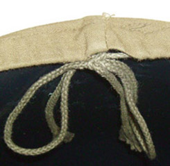 Détail lacet de serrage. Détail lacet de serrage.