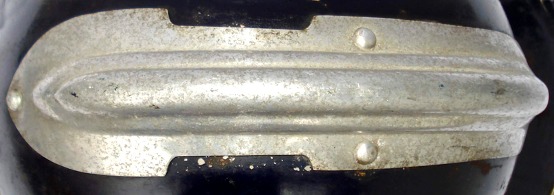 Cimier en duralumin.