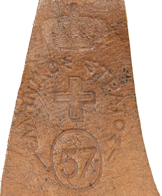 Marquage, taille 57. Marquage, taille 57.