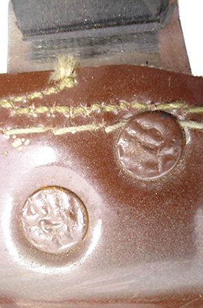 Maintien arceau. Maintien arceau.