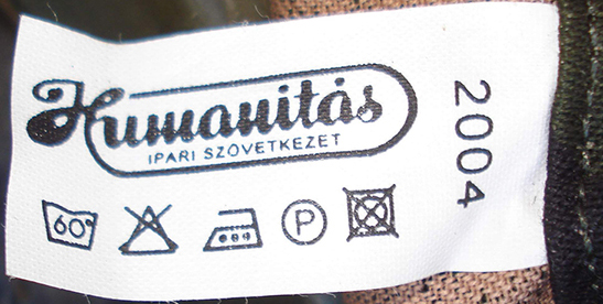 &Eacute;tiquette du fabricant, 2004.