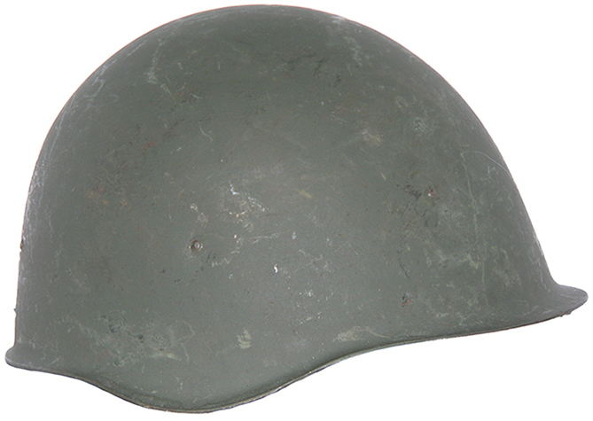 Exemplaire vert fonc&eacute; mat.