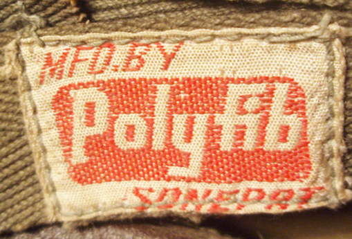 Étiquette du fabricant. Étiquette du fabricant.