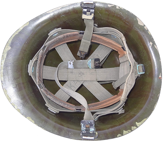 Intérieur. Intérieur.