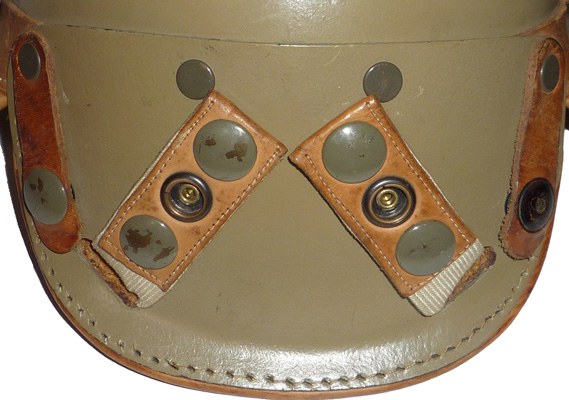 Couvre-nuque - face extérieure.