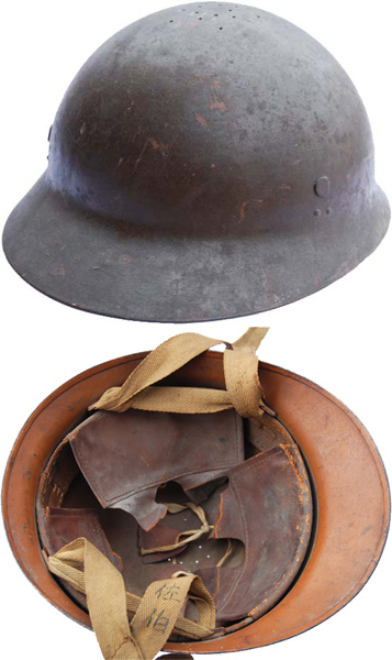 Casque modèle 1918  Star-Vent. Casque modèle 1918 Star-Vent.