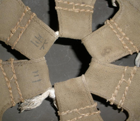 Jointure pattes de coiffe. Jointure pattes de coiffe.