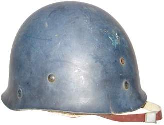 Sous-casque. Sous-casque.