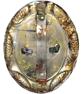 Insigne Rainier III, envers/revers. Insigne Rainier III, envers/revers.