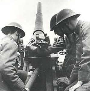 Casque modèle 16. Casque modèle 16.